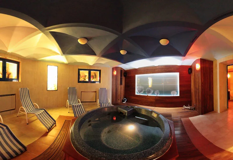 Strefa jacuzzi w Anielskiej Grocie